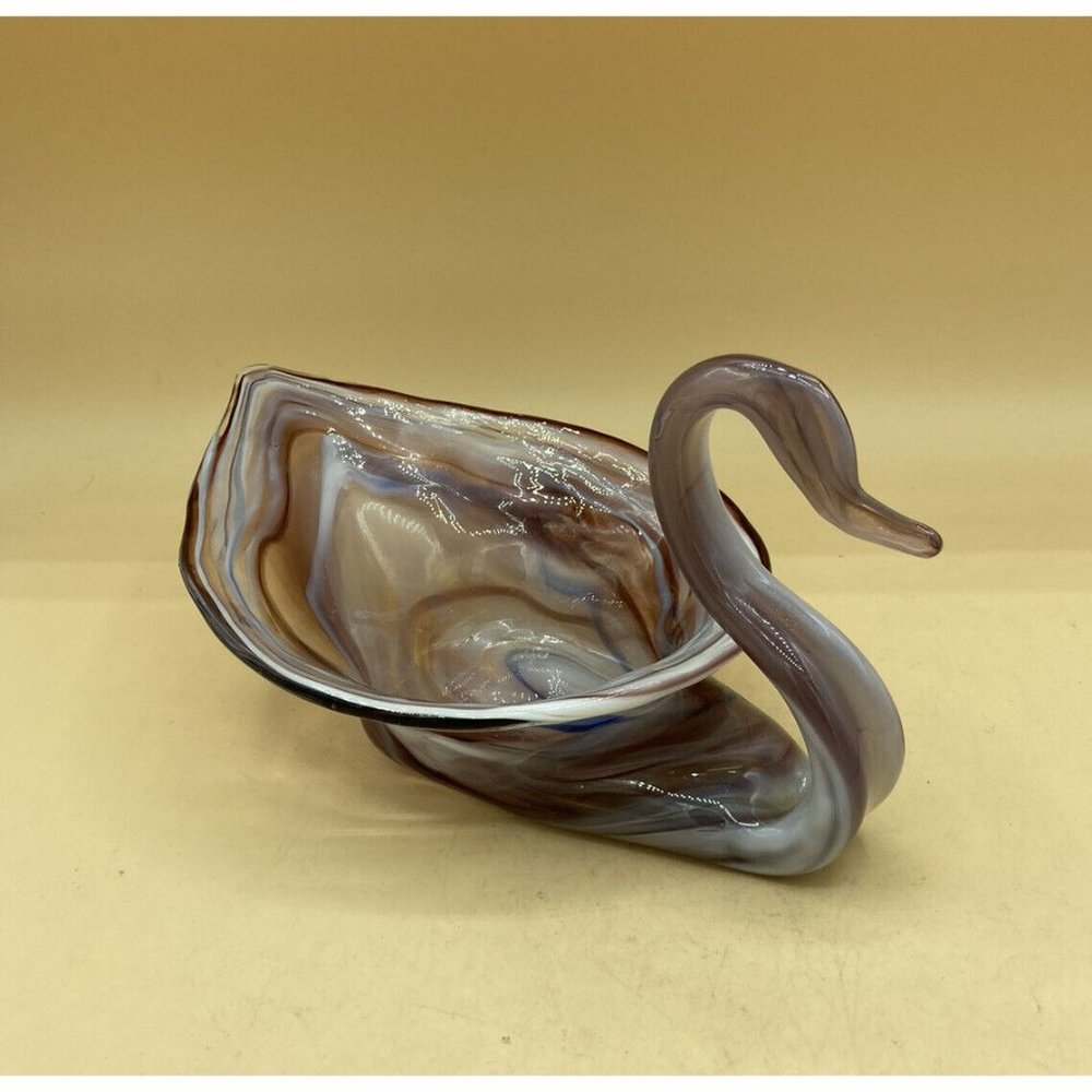 Swan Dish Cherokee Glass by Wagon Hill Art Glass Decor Vintage 5” X 9” - Picture 8 of 12